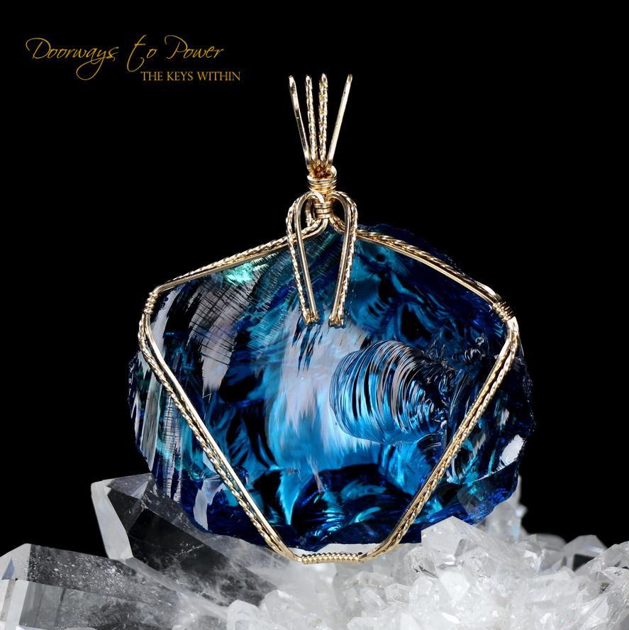 Andara deals crystal pendant