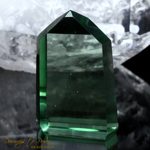 Casa Green Obsidian Manifest Spirit Isis Crystal