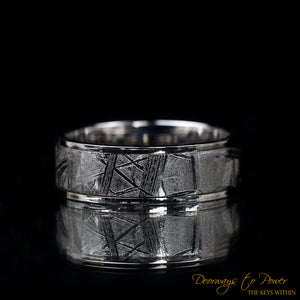 Muonionalusta Meteorite Light Language Ring